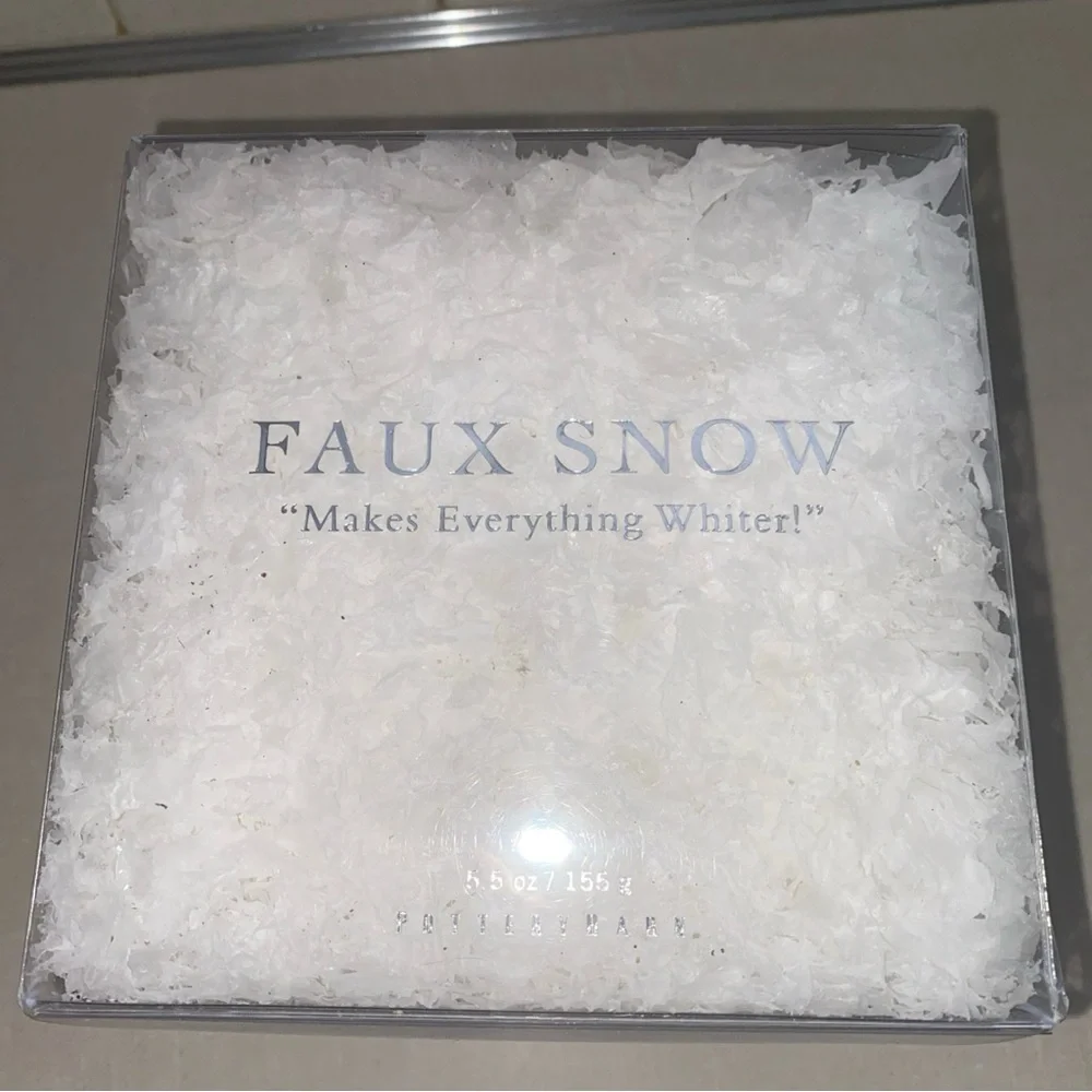 Pottery Barn White Faux Snow Christmas Holiday 5.5‎ Oz New In Box